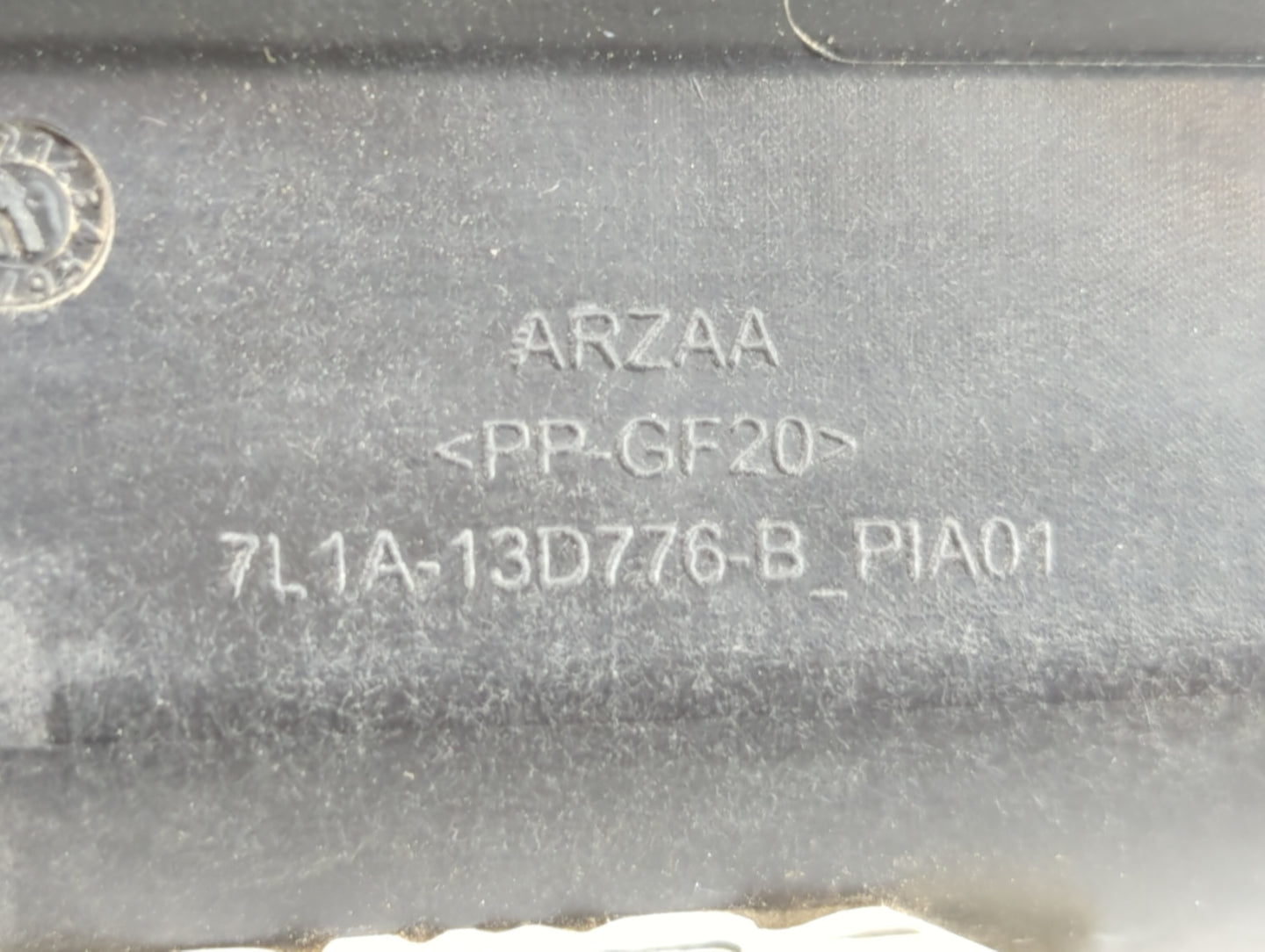 2014 Ford Explorer Overhead Roof Console - Oemusedautoparts1.com