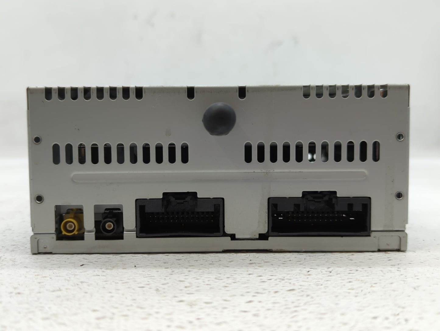 2014-2014 Ford Explorer Am Fm Cd Player Radio Receiver - Oemusedautoparts1.com