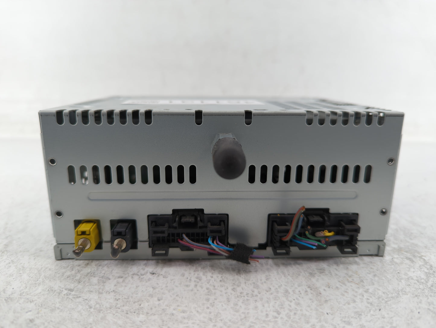 2014 Ford Explorer Radio AM FM Cd Player Receiver Replacement P/N:EB5T19C107CB EB5T-19C107-CB Fits OEM Used Auto Parts - Oem