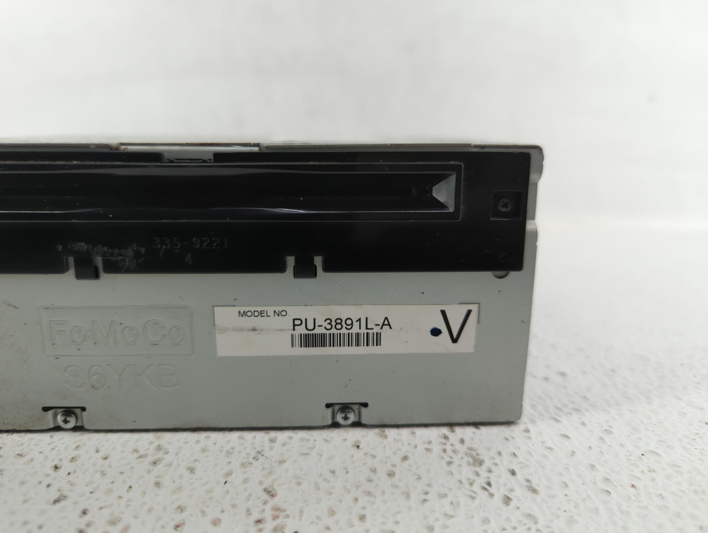2014 Ford Explorer Radio AM FM Cd Player Receiver Replacement P/N:EB5T19C107CB EB5T-19C107-CB Fits OEM Used Auto Parts - Oem
