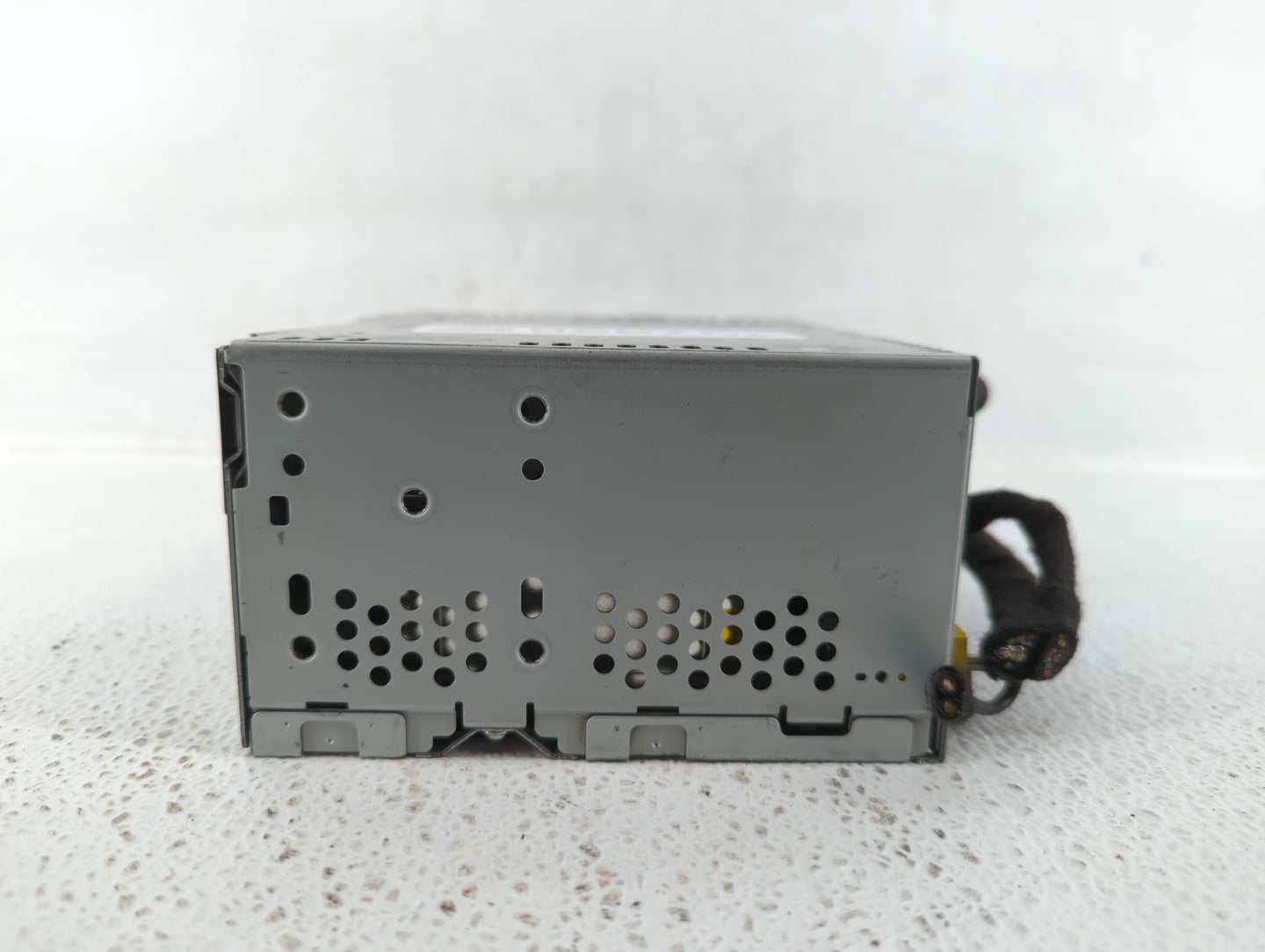 2014 Ford Explorer Radio AM FM Cd Player Receiver Replacement P/N:EB5T19C107CB EB5T-19C107-CB Fits OEM Used Auto Parts - Oem