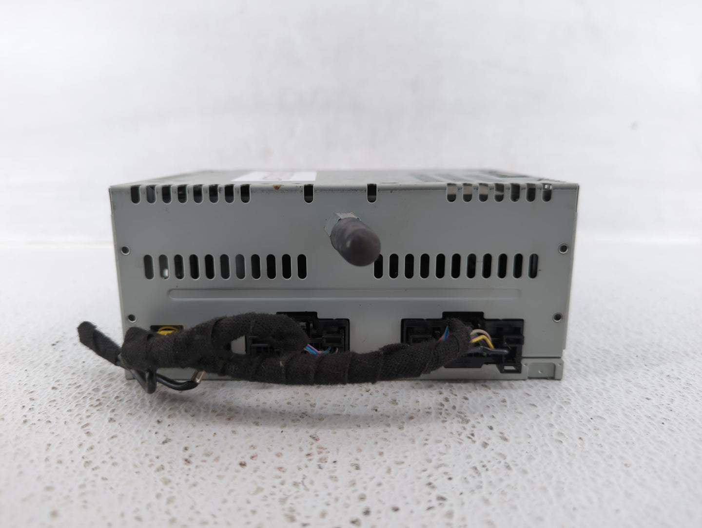 2014 Ford Explorer Radio AM FM Cd Player Receiver Replacement P/N:EB5T19C107CB EB5T-19C107-CB Fits OEM Used Auto Parts - Oem