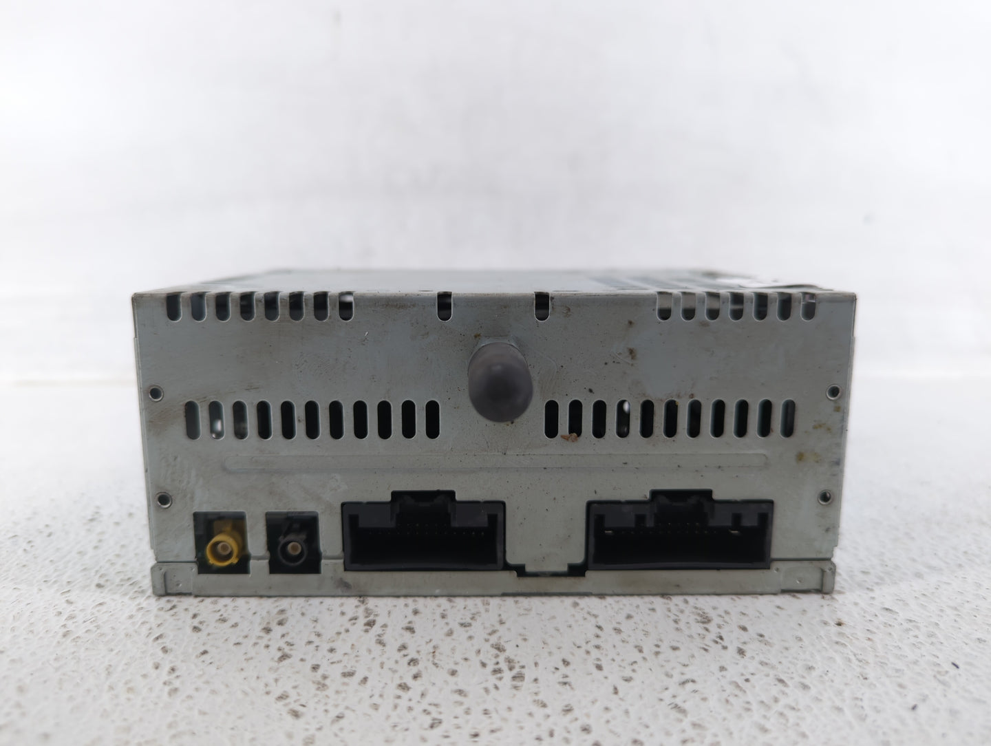 2014 Ford Explorer Radio AM FM Cd Player Receiver Replacement P/N:EB5T19C107CB EB5T-19C107-CB Fits OEM Used Auto Parts - Oem