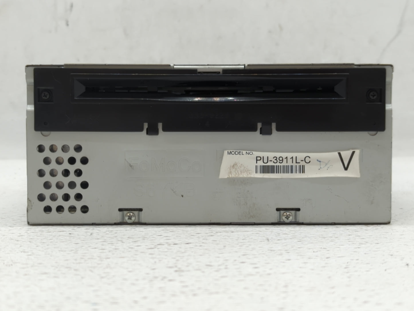 2014-2014 Ford Explorer Am Fm Cd Player Radio Receiver - Oemusedautoparts1.com