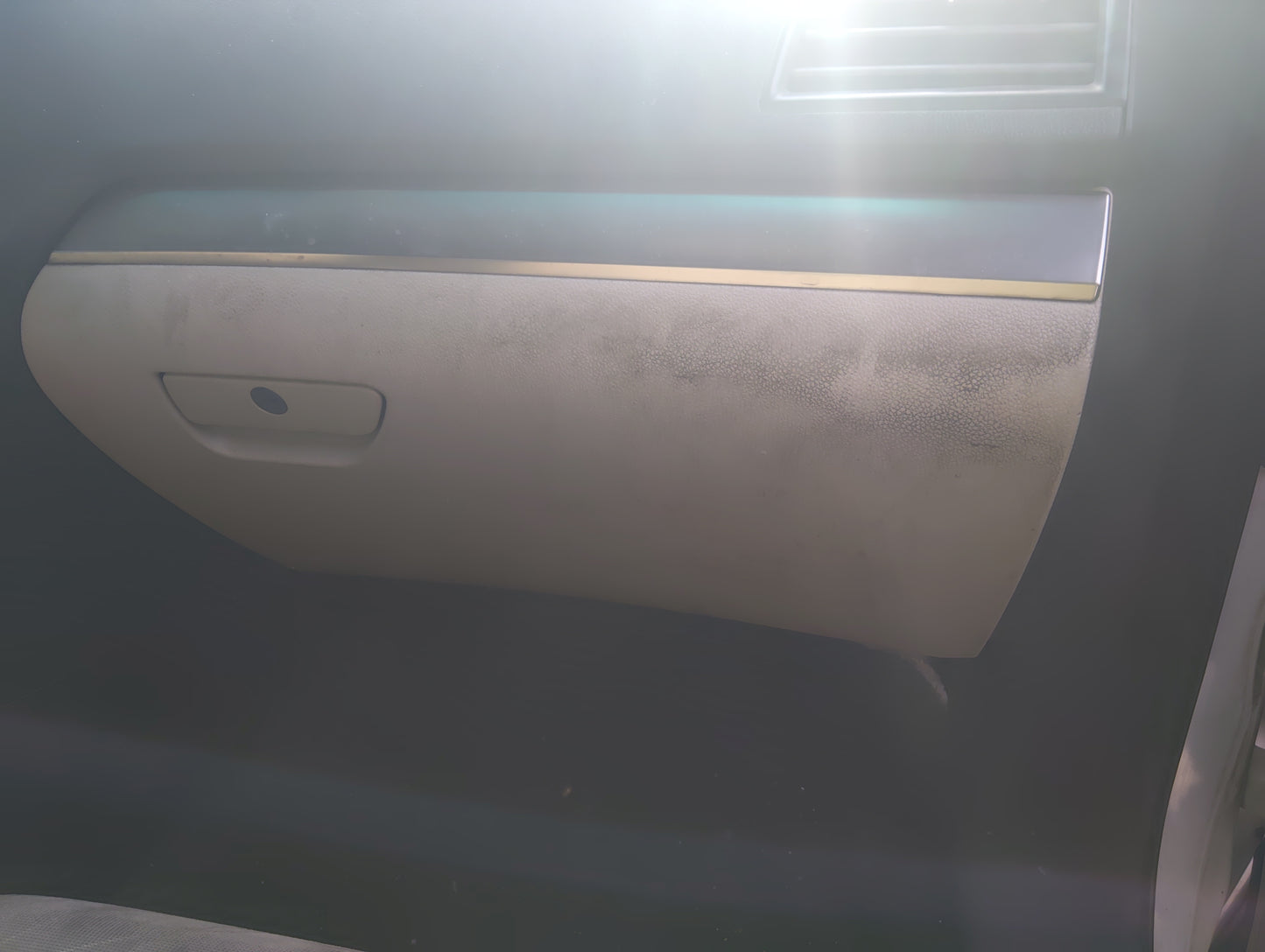 2014 Ford Explorer Passenger Glove Box Door Storage Compartment - Oemusedautoparts1.com