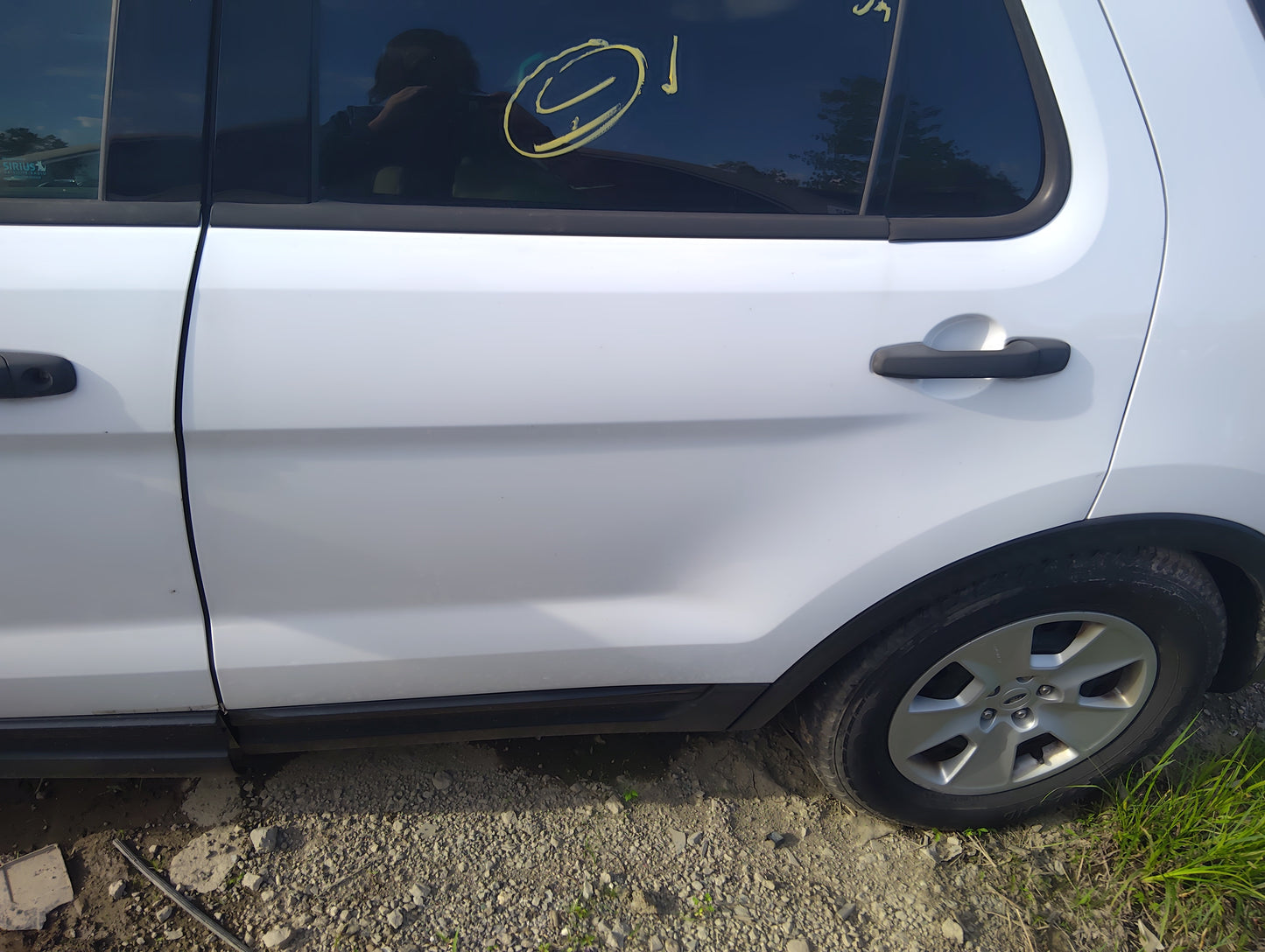 2011-2019 Ford Explorer Driver Rear Door Oem 5027045 - Oemusedautoparts1.com