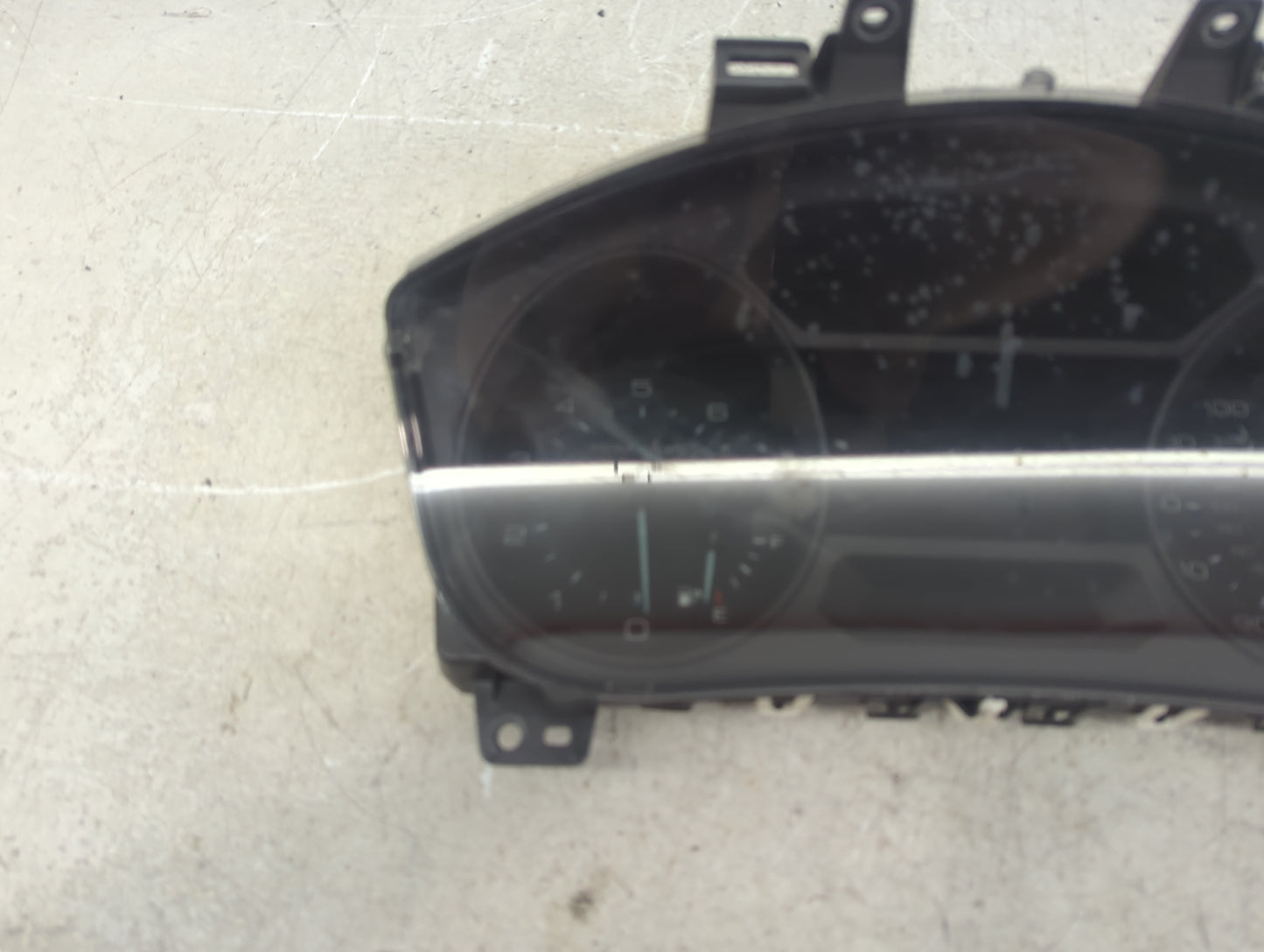 2014-2015 Ford Explorer Instrument Cluster Speedometer Gauges Miles:202K Fits Fits 2014 2015 OEM Used Auto Parts - Oemusedau