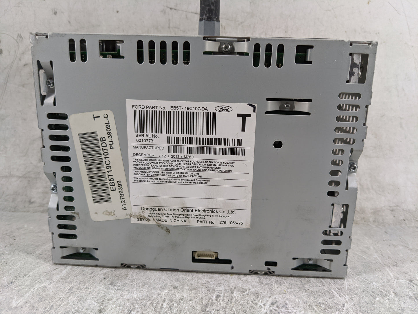 2014 Ford Explorer Radio AM FM Cd Player Receiver Replacement P/N:PU-3909L-C EB5T-19C107-DA, EB5T19C107DB, 276-1056-75 Fits 
