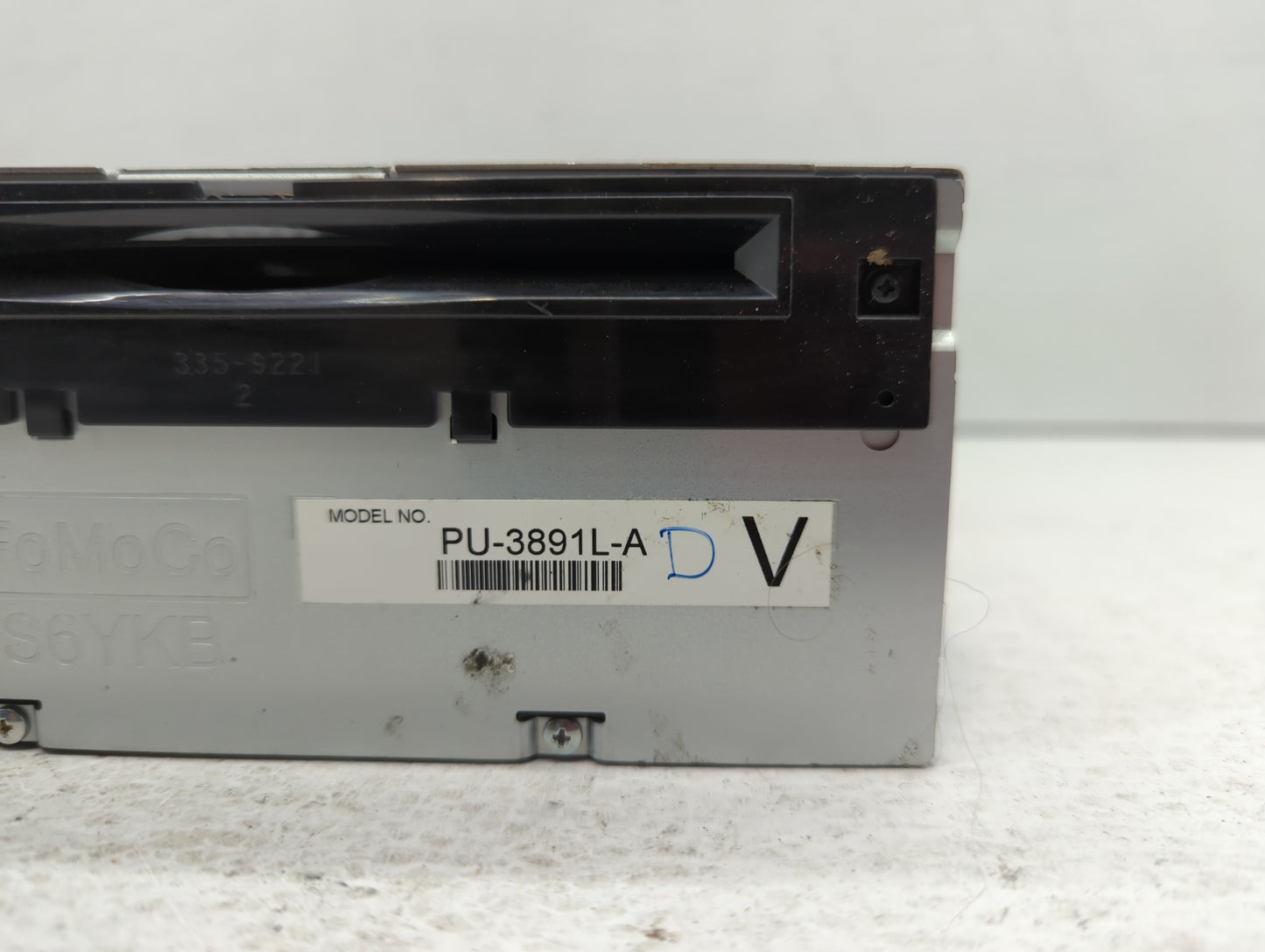 2014 Ford Explorer Radio AM FM Cd Player Receiver Replacement P/N:EB5T19C107CB EB5T-19C107-CB Fits OEM Used Auto Parts - Oem