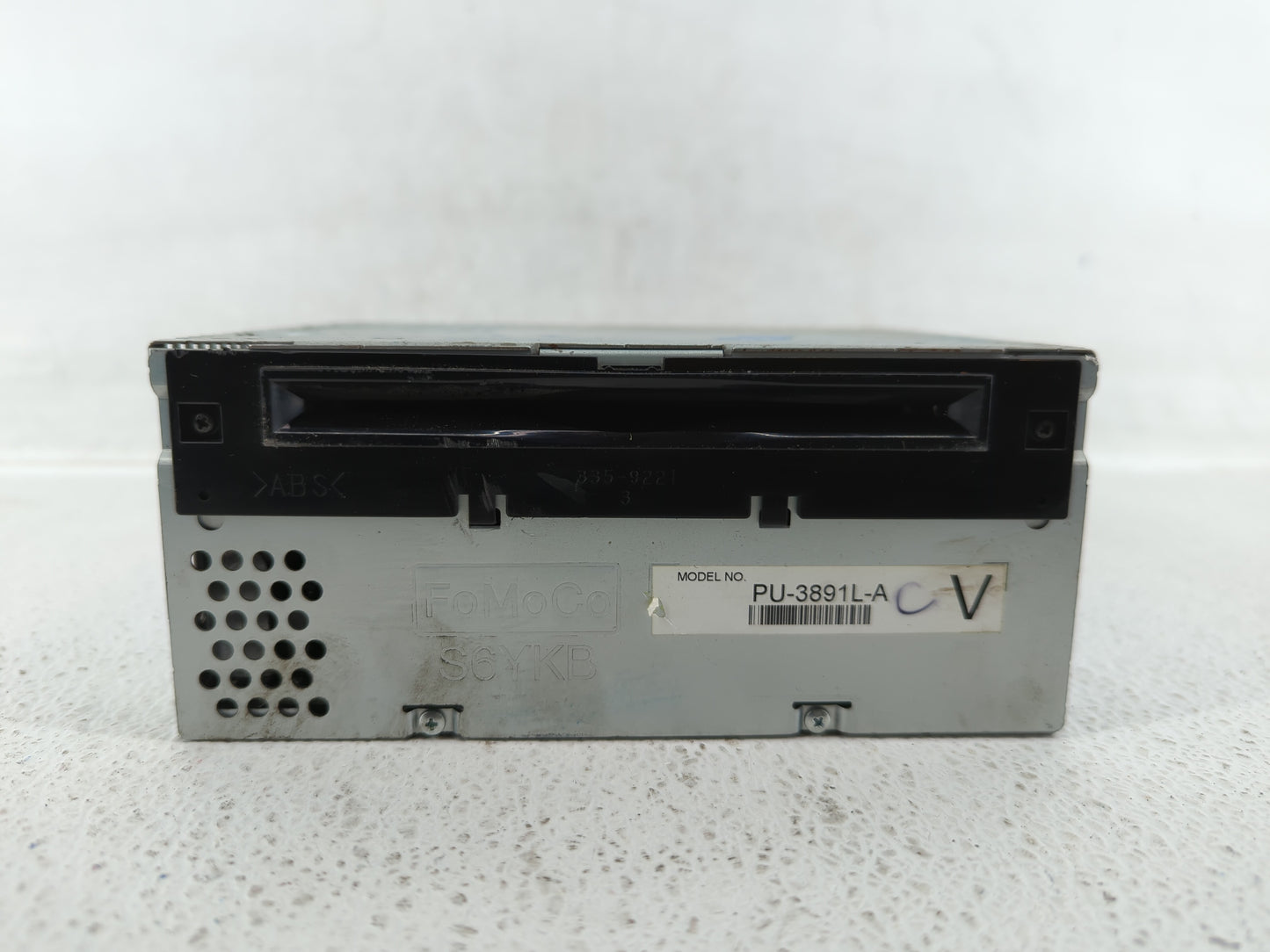 2014 Ford Explorer Radio AM FM Cd Player Receiver Replacement P/N:EB5T19C107CB EB5T-19C107-CB Fits OEM Used Auto Parts - Oem