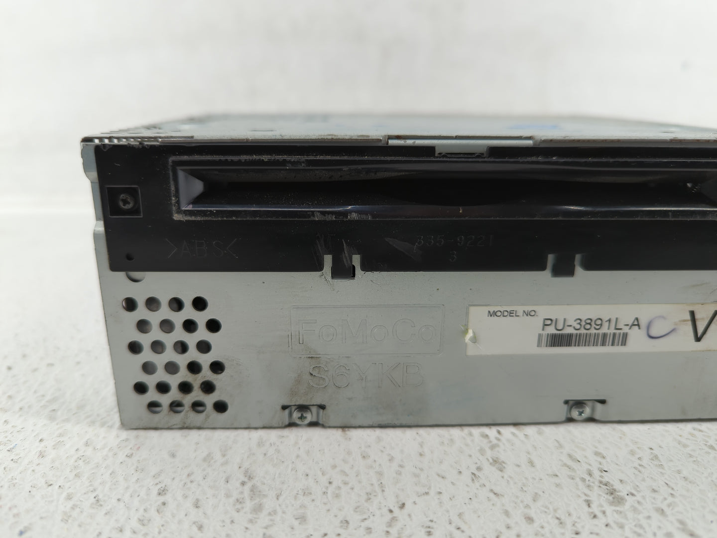 2014 Ford Explorer Radio AM FM Cd Player Receiver Replacement P/N:EB5T19C107CB EB5T-19C107-CB Fits OEM Used Auto Parts - Oem