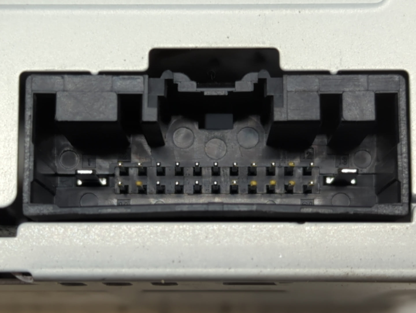 2014 Ford Explorer Radio AM FM Cd Player Receiver Replacement P/N:EB5T-19C107-EC EB5T-19C107-EB, EB5T-19C107-EA Fits OEM Use