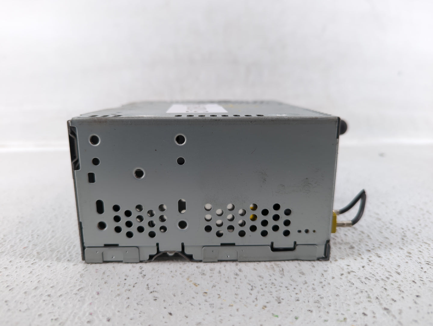 2014-2014 Ford Explorer Am Fm Cd Player Radio Receiver - Oemusedautoparts1.com