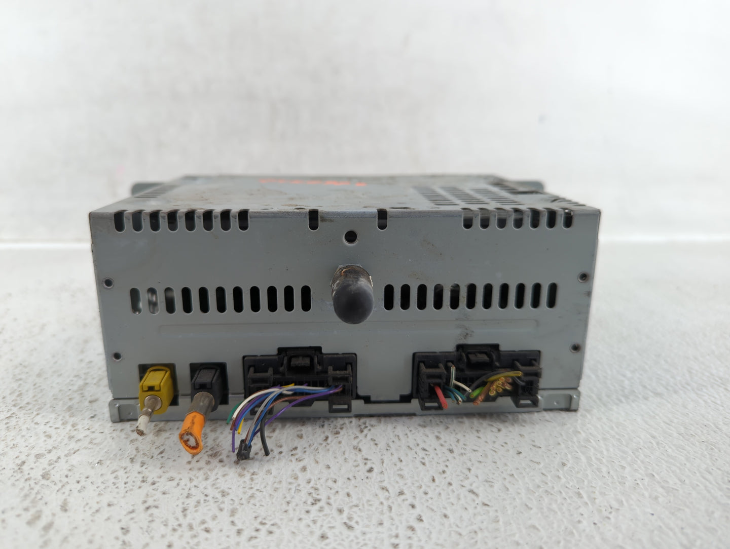 2014-2014 Ford Explorer Am Fm Cd Player Radio Receiver - Oemusedautoparts1.com