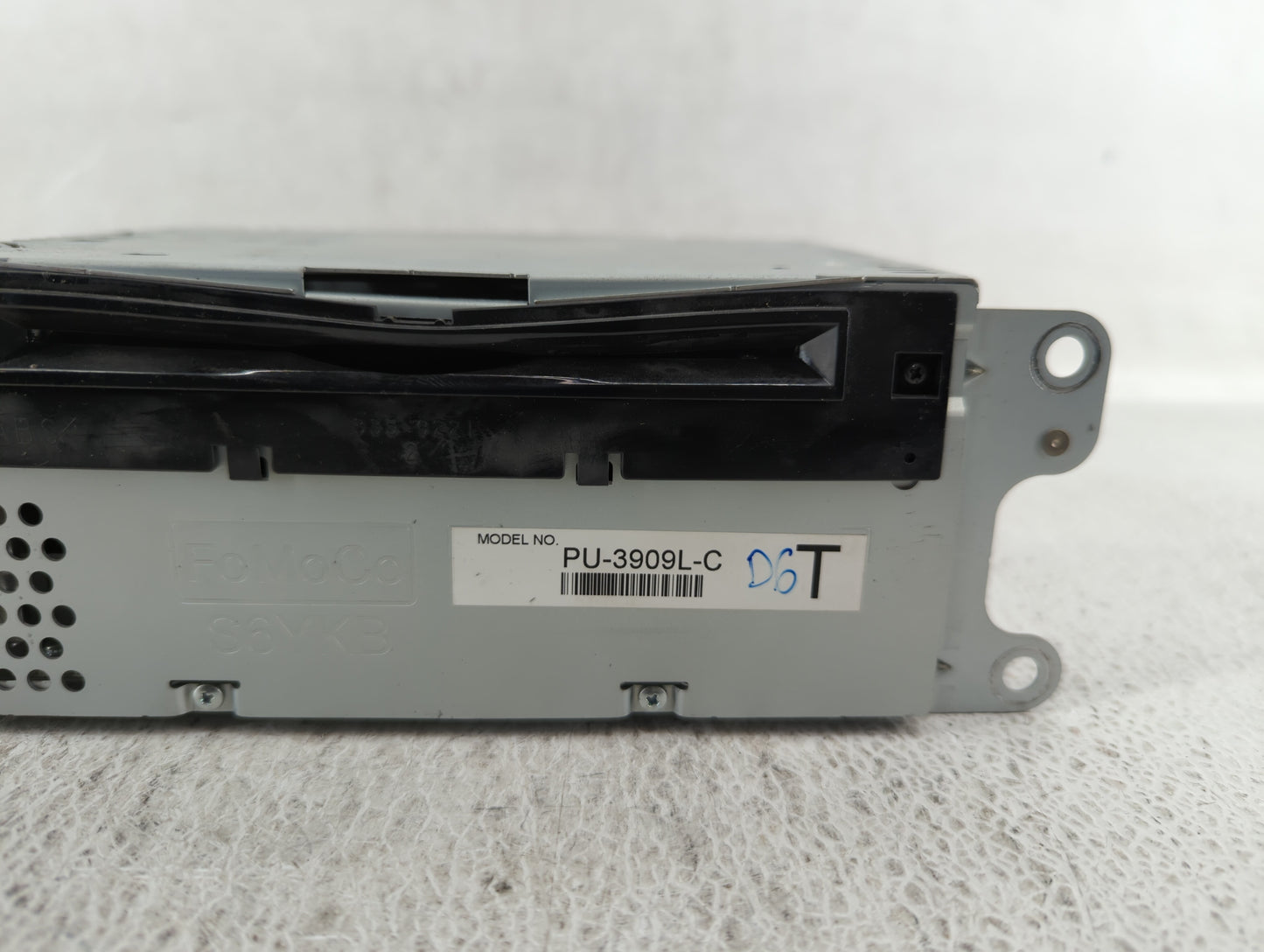 2014-2014 Ford Explorer Am Fm Cd Player Radio Receiver - Oemusedautoparts1.com