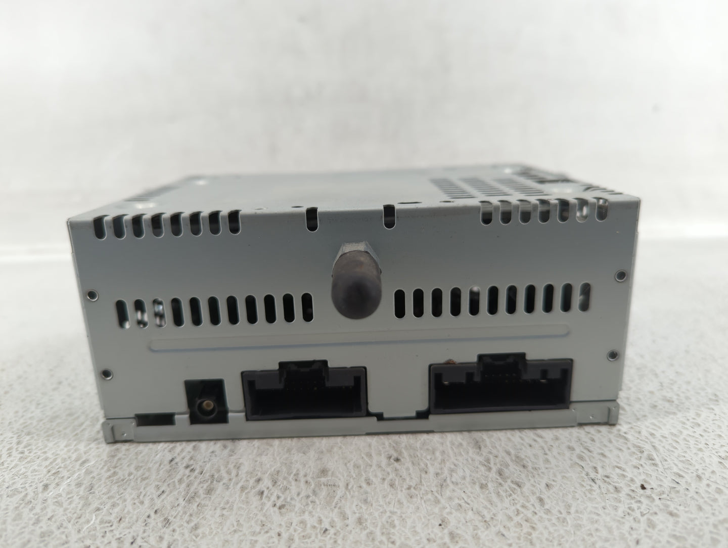 2014-2014 Ford Explorer Am Fm Cd Player Radio Receiver - Oemusedautoparts1.com