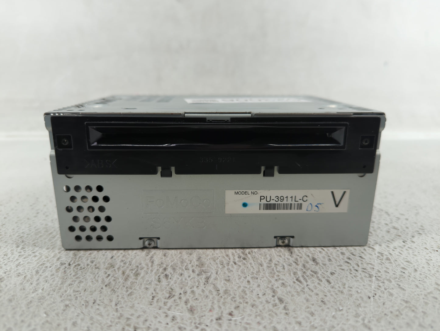 2014-2014 Ford Explorer Am Fm Cd Player Radio Receiver - Oemusedautoparts1.com