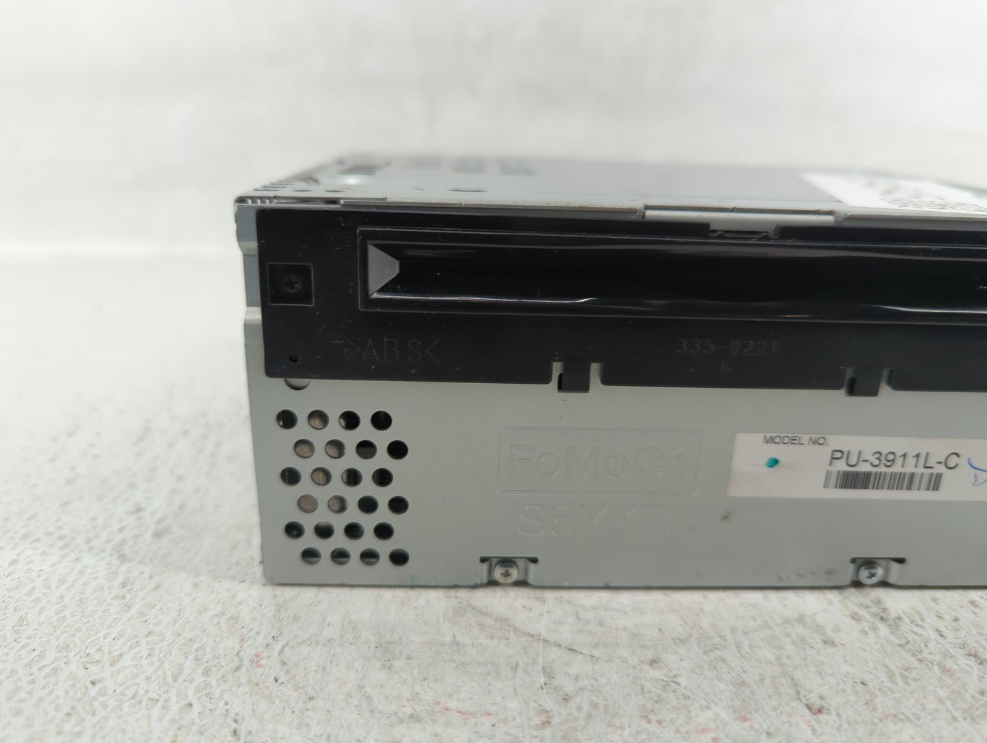 2014 Ford Explorer Radio AM FM Cd Player Receiver Replacement P/N:EB5T-19C107-FC Fits OEM Used Auto Parts - Oemusedautoparts