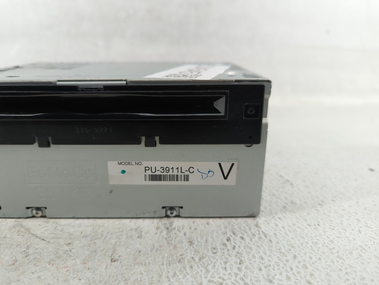2014 Ford Explorer Radio AM FM Cd Player Receiver Replacement P/N:EB5T-19C107-FC Fits OEM Used Auto Parts - Oemusedautoparts