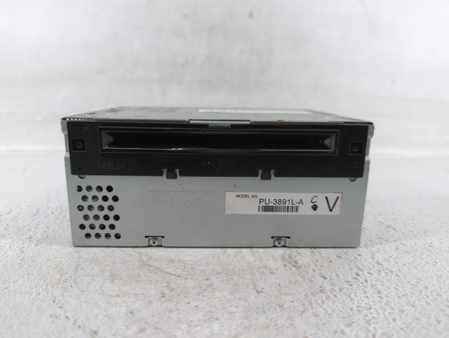 2014 Ford Explorer Radio AM FM Cd Player Receiver Replacement P/N:EB5T-19C107-CB Fits OEM Used Auto Parts - Oemusedautoparts