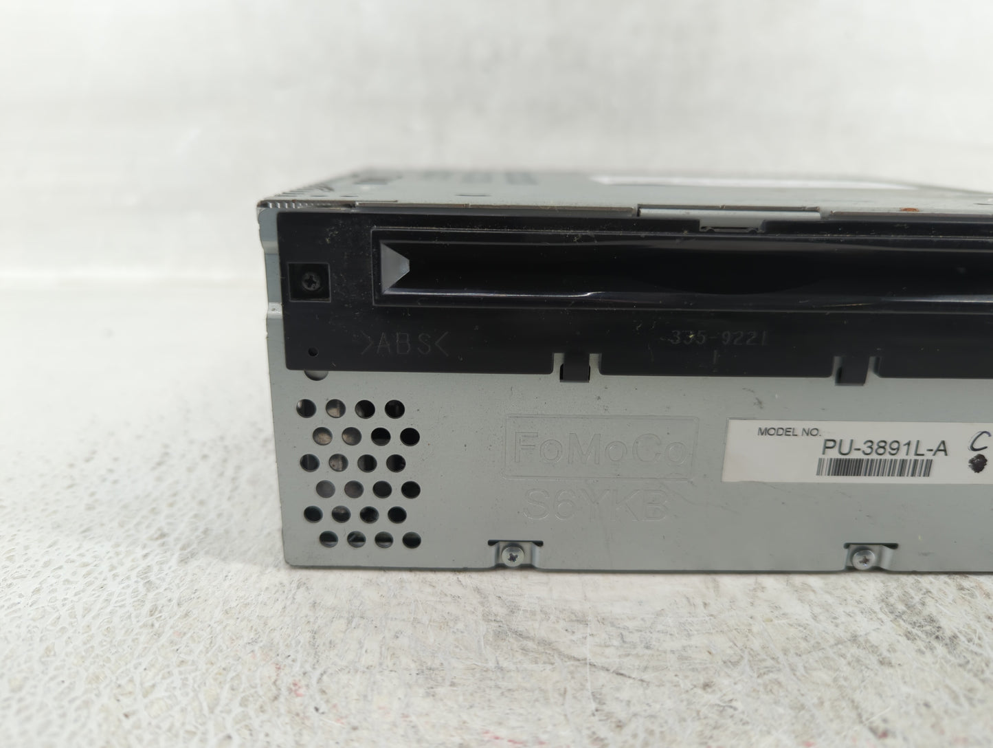 2014 Ford Explorer Radio AM FM Cd Player Receiver Replacement P/N:EB5T-19C107-CB Fits OEM Used Auto Parts - Oemusedautoparts