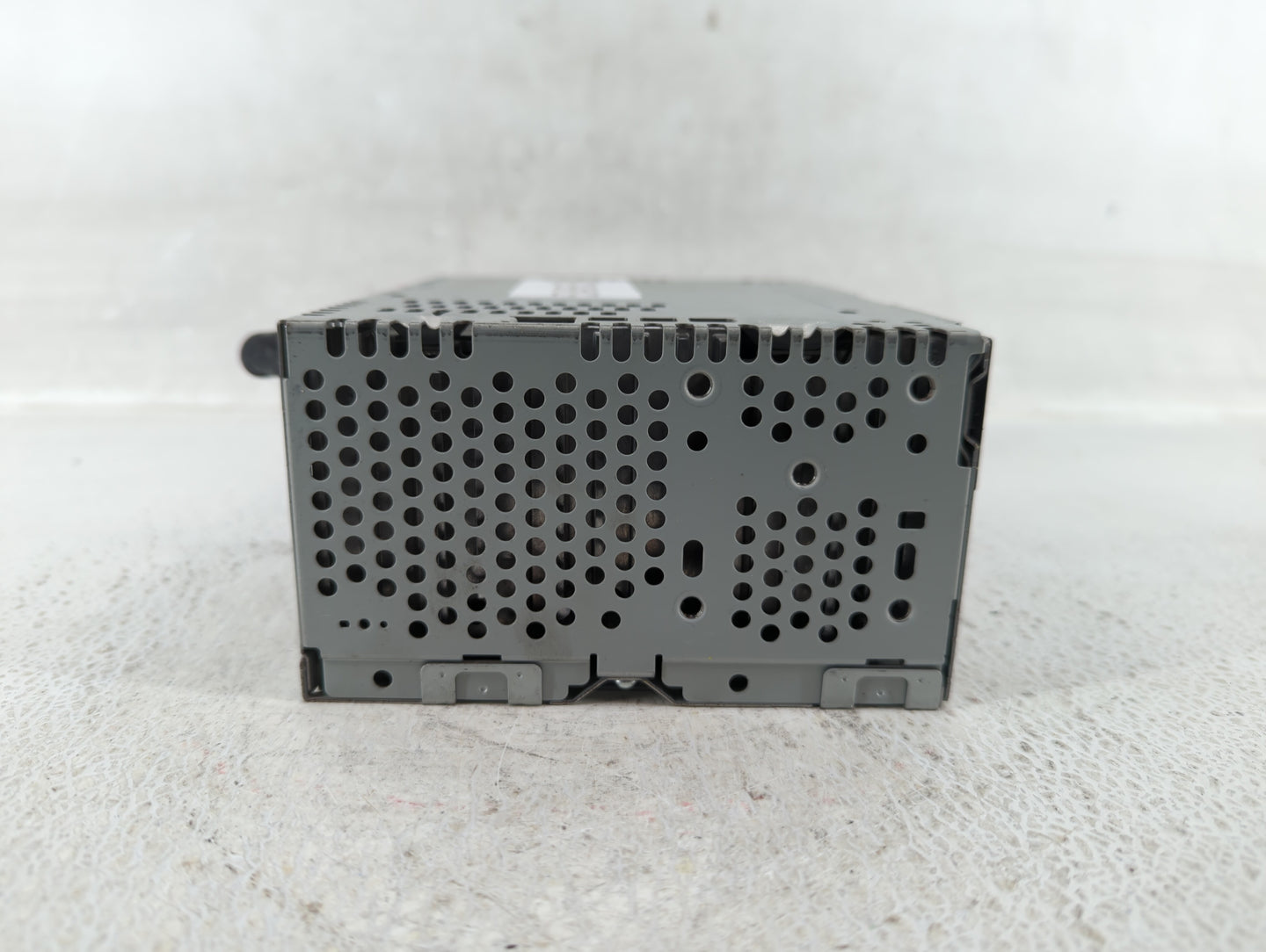 2014 Ford Explorer Radio AM FM Cd Player Receiver Replacement P/N:EB5T-19C107-CB Fits OEM Used Auto Parts - Oemusedautoparts