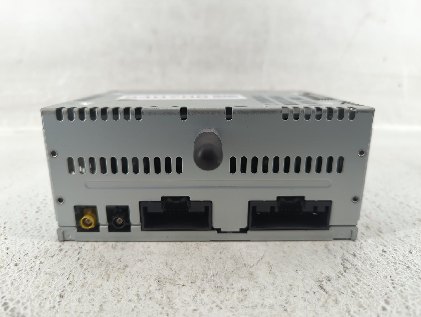 2014-2014 Ford Explorer Am Fm Cd Player Radio Receiver - Oemusedautoparts1.com