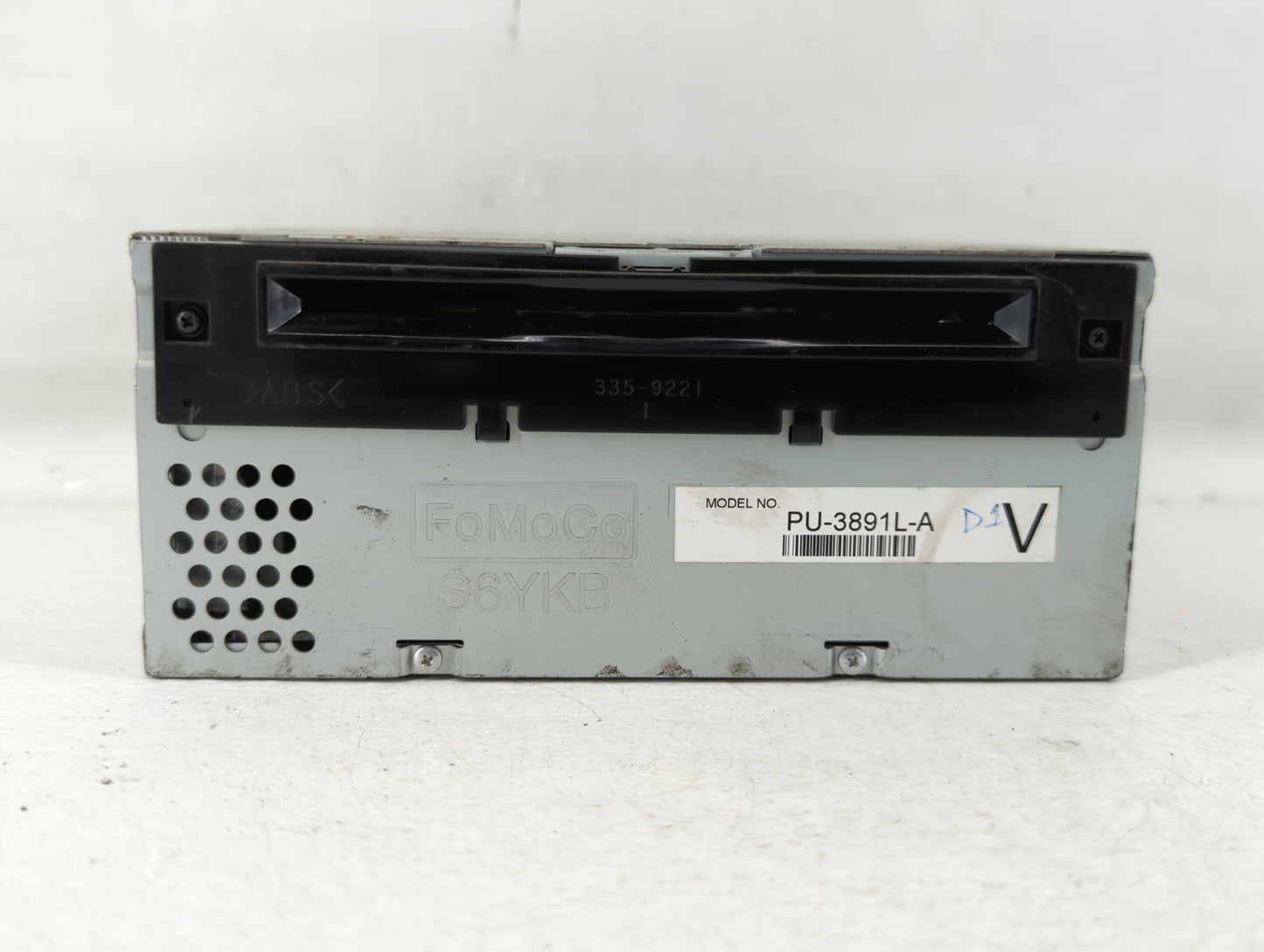 2014-2014 Ford Explorer Am Fm Cd Player Radio Receiver - Oemusedautoparts1.com