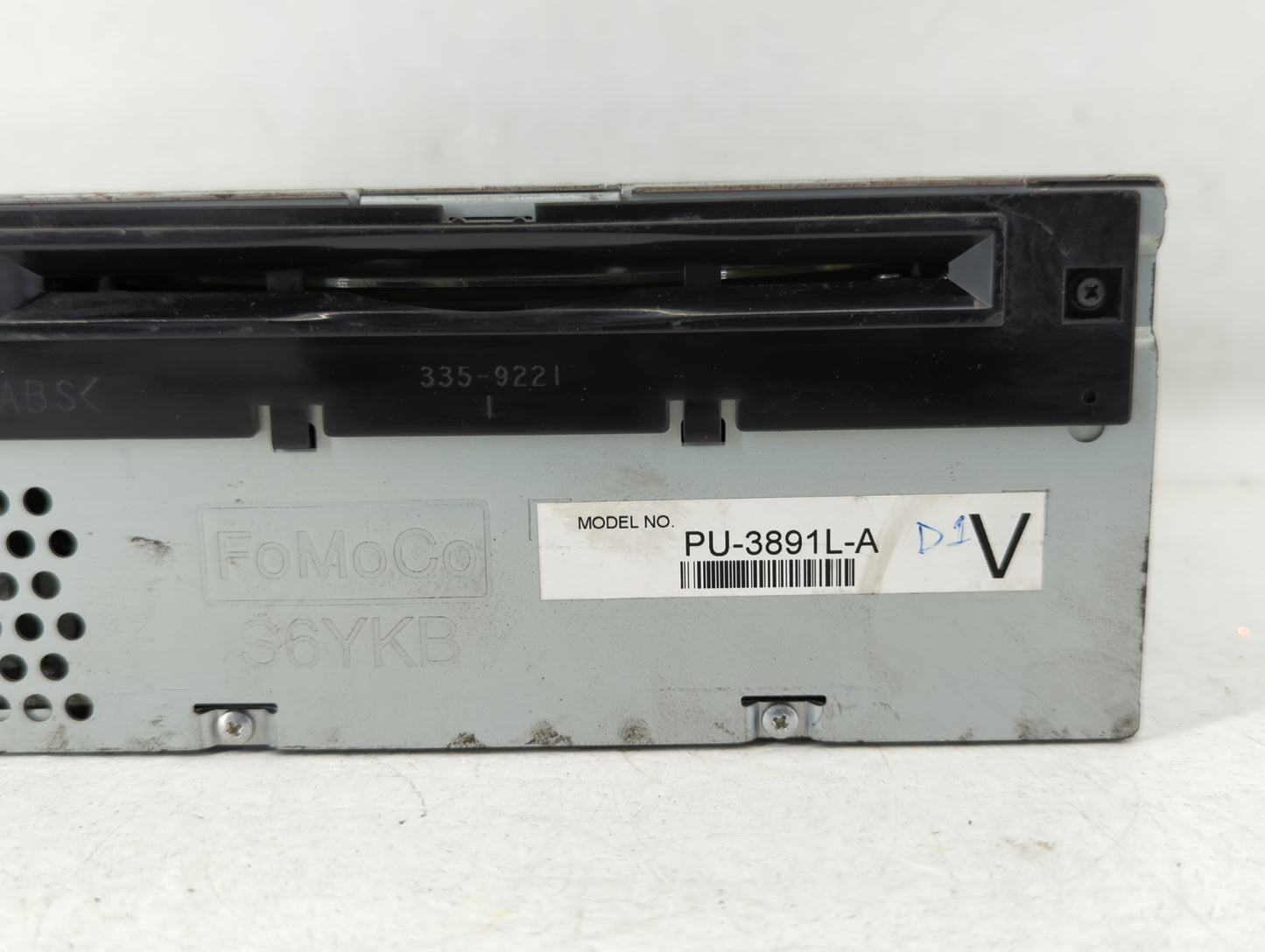 2014-2014 Ford Explorer Am Fm Cd Player Radio Receiver - Oemusedautoparts1.com