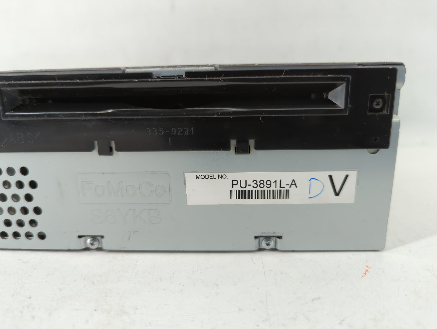 2014-2014 Ford Explorer Am Fm Cd Player Radio Receiver - Oemusedautoparts1.com
