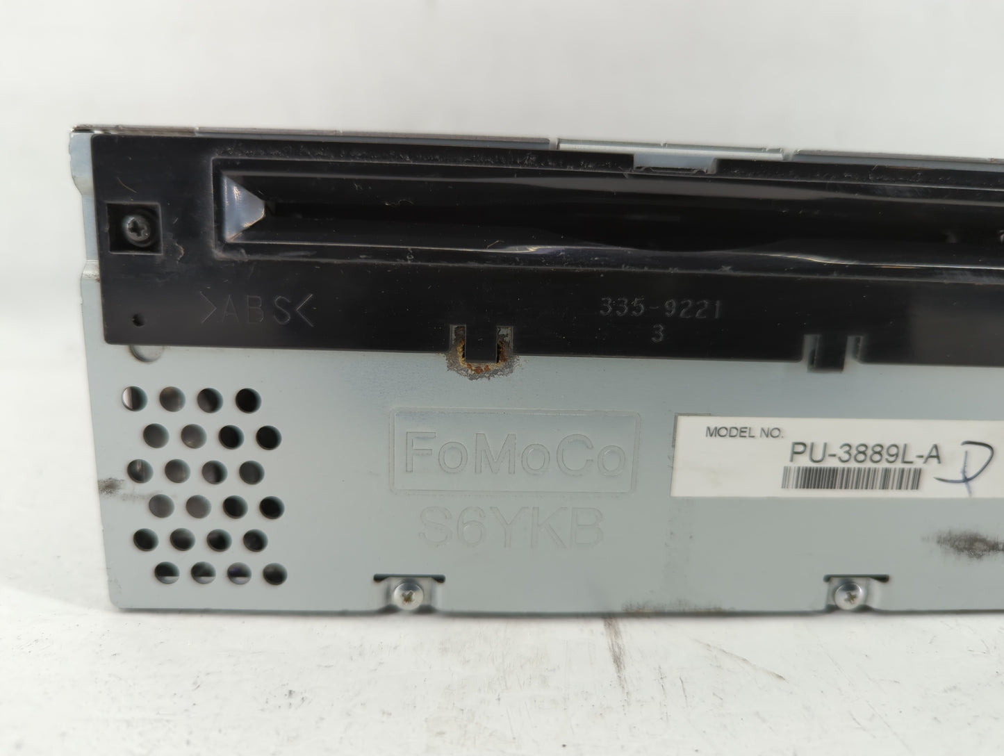2013-2014 Ford Explorer Am Fm Cd Player Radio Receiver - Oemusedautoparts1.com