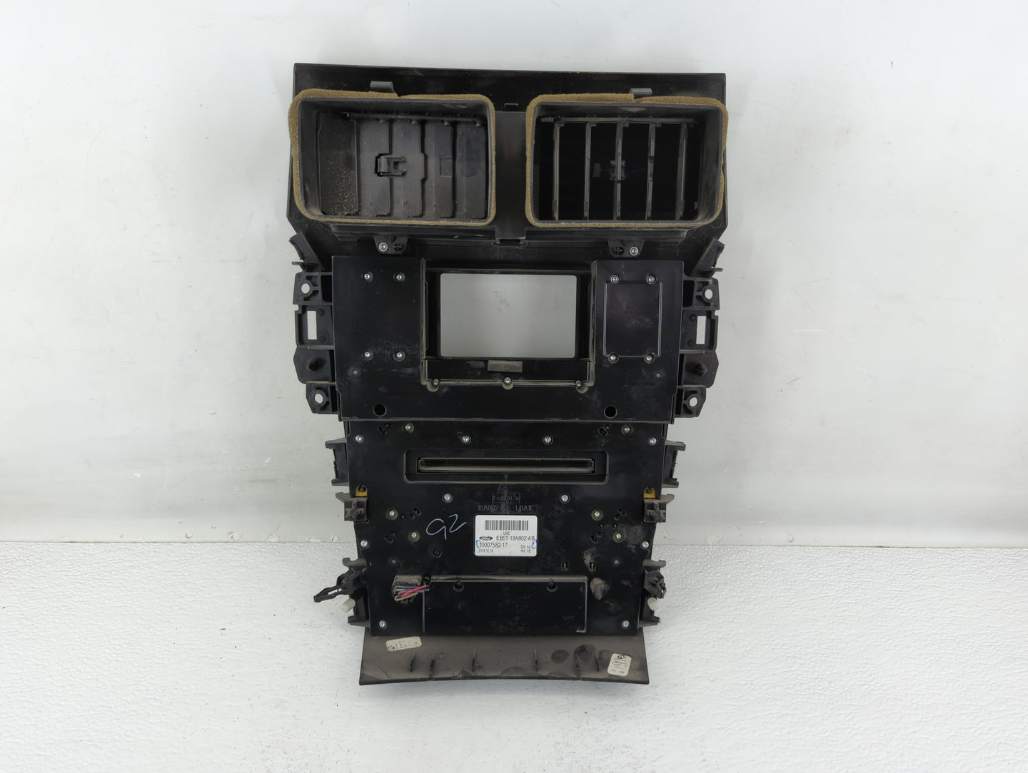 Ford Explorer Radio Control Panel - Oemusedautoparts1.com