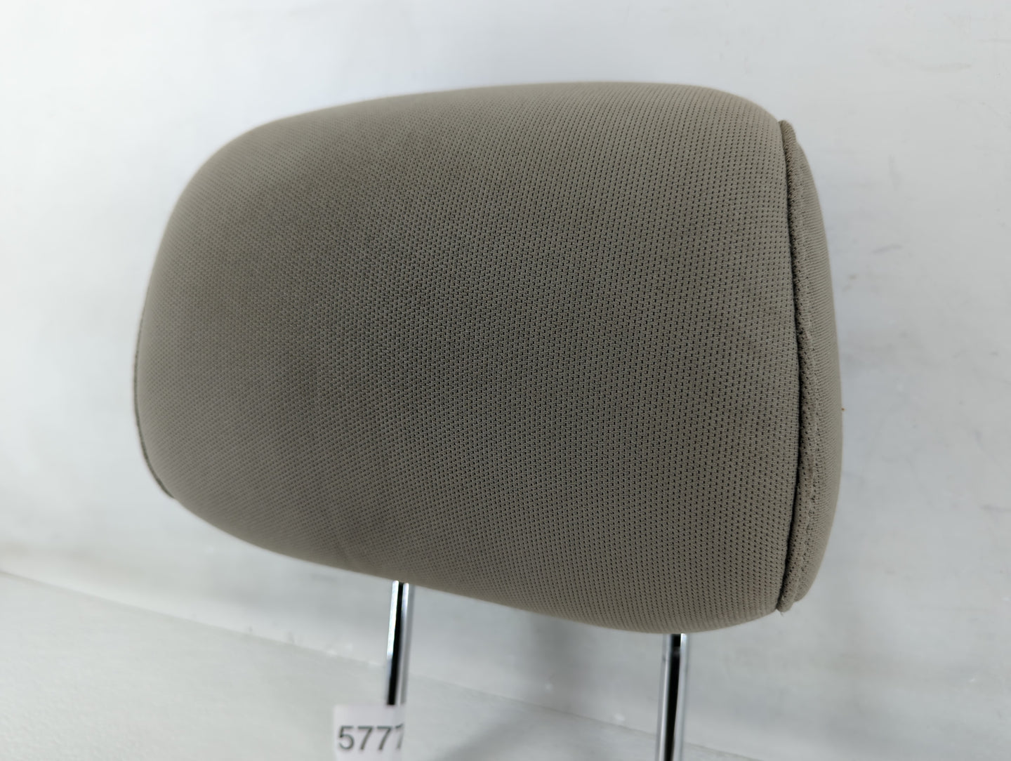 2014 Ford Explorer Headrest Head Rest Front Driver Passenger Seat Fits Fits 1998 1999 2000 OEM Used Auto Parts - Oemusedauto
