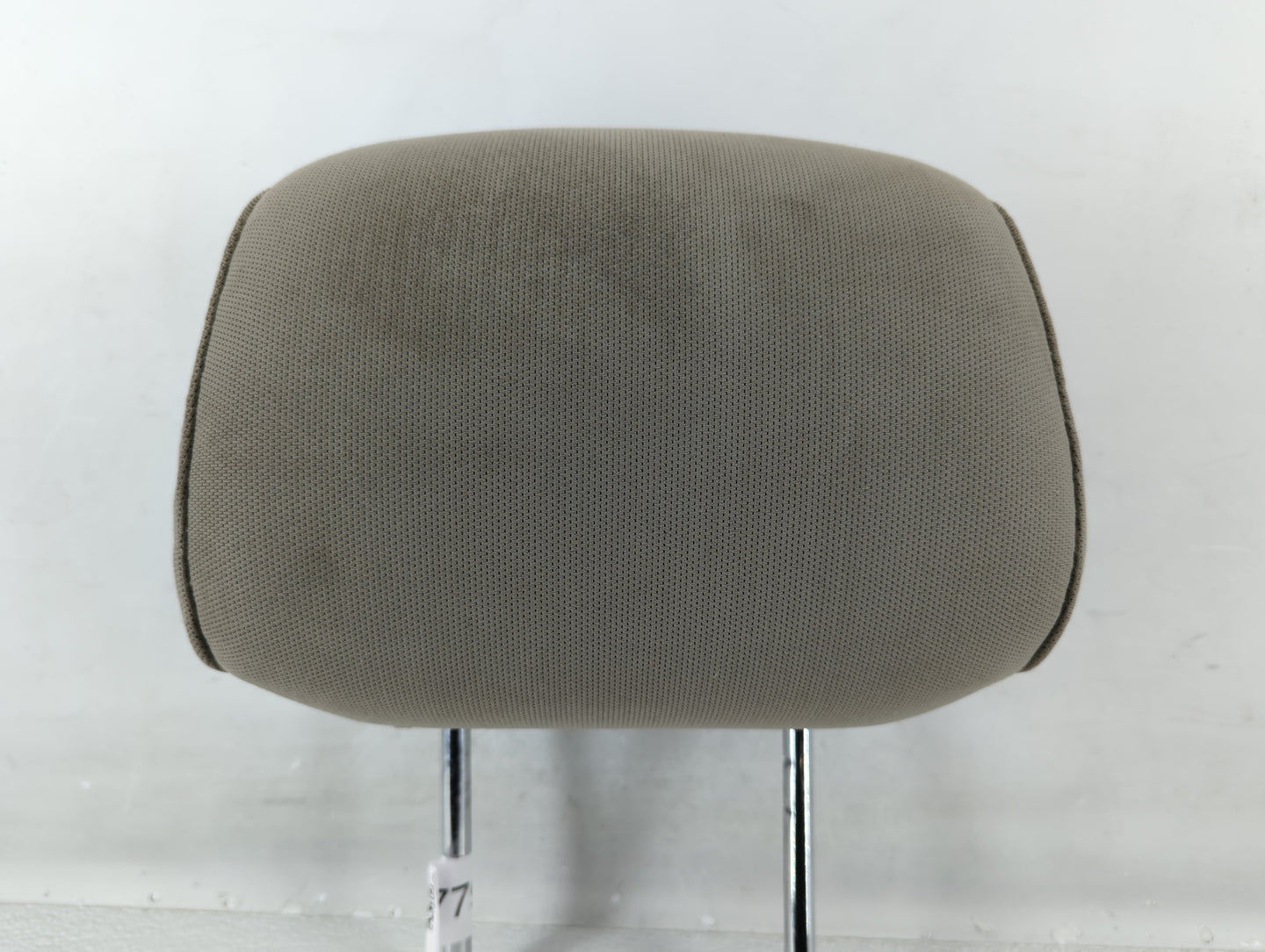 2014 Ford Explorer Headrest Head Rest Front Driver Passenger Seat Fits Fits 1998 1999 2000 OEM Used Auto Parts - Oemusedauto