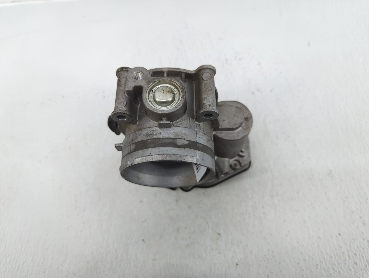 2011-2019 Ford Explorer Throttle Body P/N:131584004651 Fits Fits 2011 2012 2013 2014 2015 2016 2017 2018 2019 OEM Used Auto 