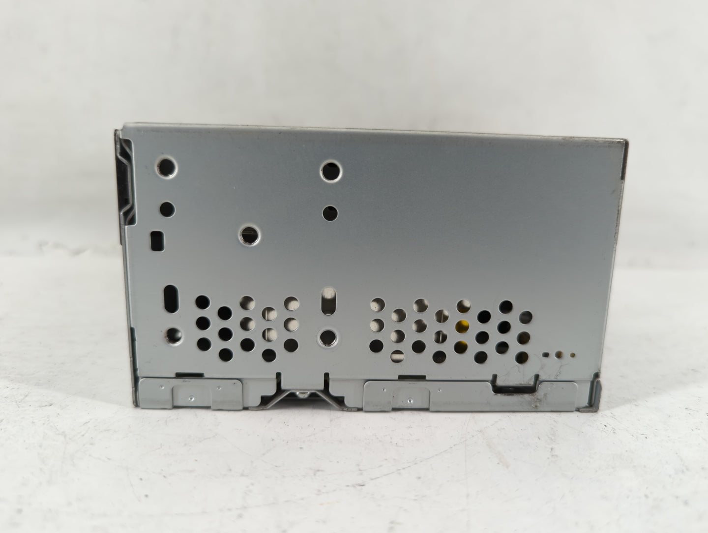 2014 Ford Explorer Radio AM FM Cd Player Receiver Replacement P/N:EB5T-19C107-BB Fits OEM Used Auto Parts - Oemusedautoparts