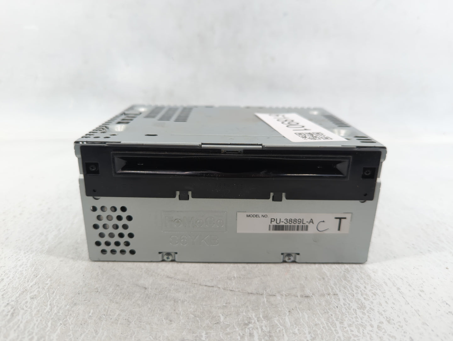2013-2014 Ford Explorer Am Fm Cd Player Radio Receiver - Oemusedautoparts1.com