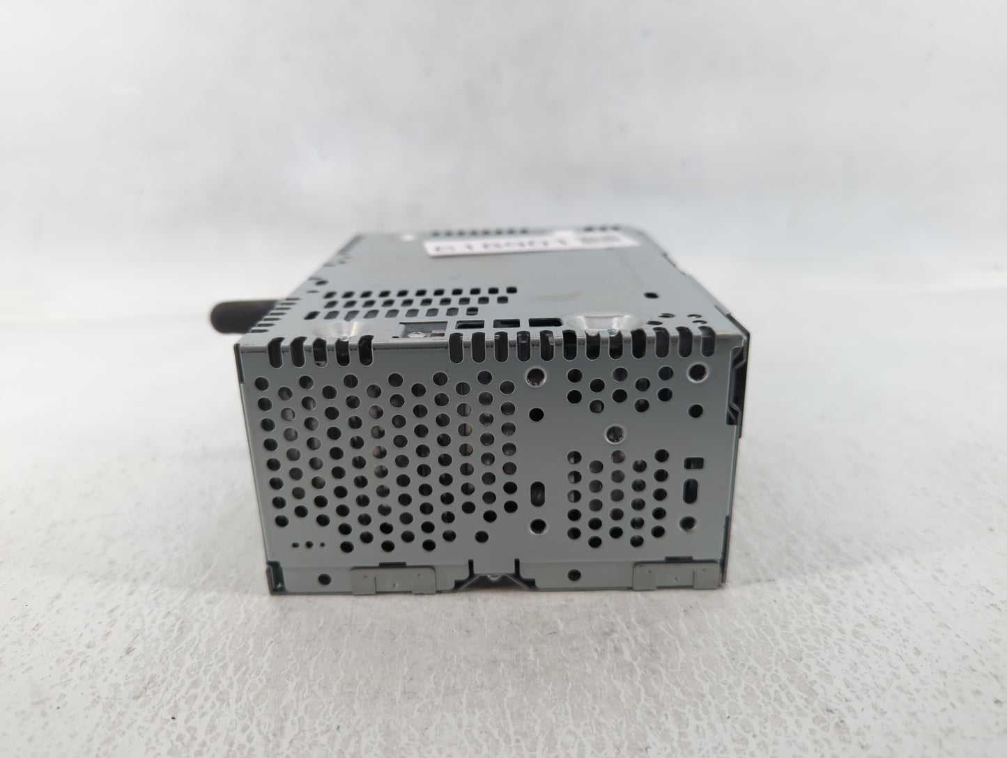 2013-2014 Ford Explorer Am Fm Cd Player Radio Receiver - Oemusedautoparts1.com