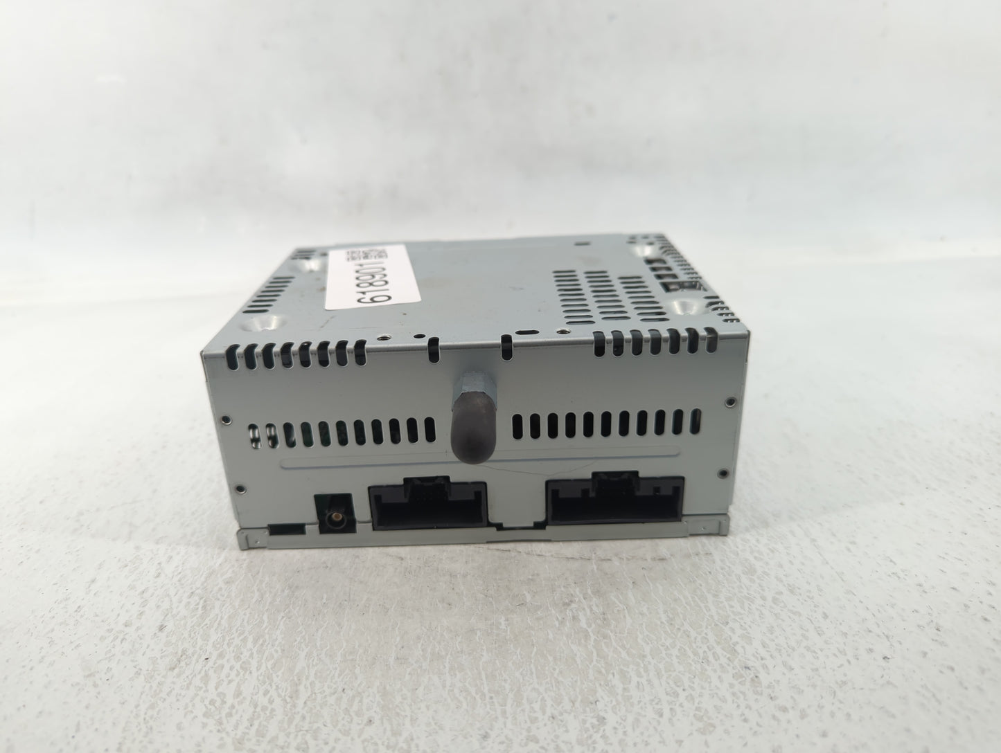 2013-2014 Ford Explorer Am Fm Cd Player Radio Receiver - Oemusedautoparts1.com
