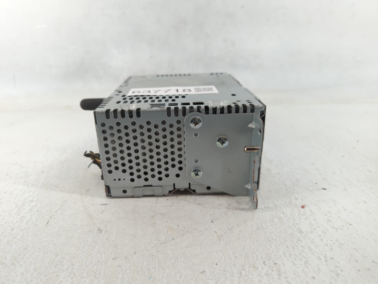 2013-2015 Ford Explorer Am Fm Cd Player Radio Receiver - Oemusedautoparts1.com