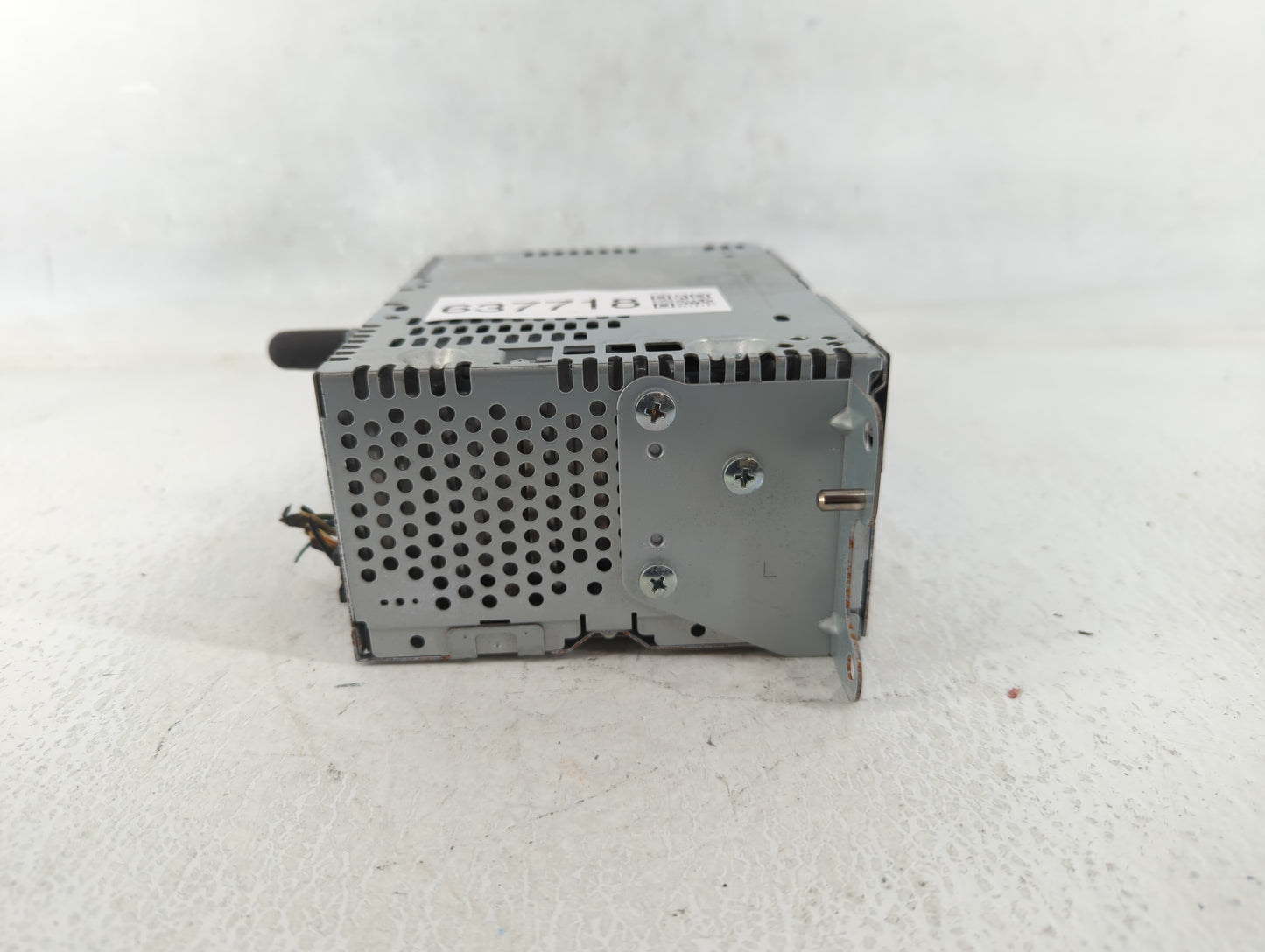 2013-2015 Ford Explorer Am Fm Cd Player Radio Receiver - Oemusedautoparts1.com