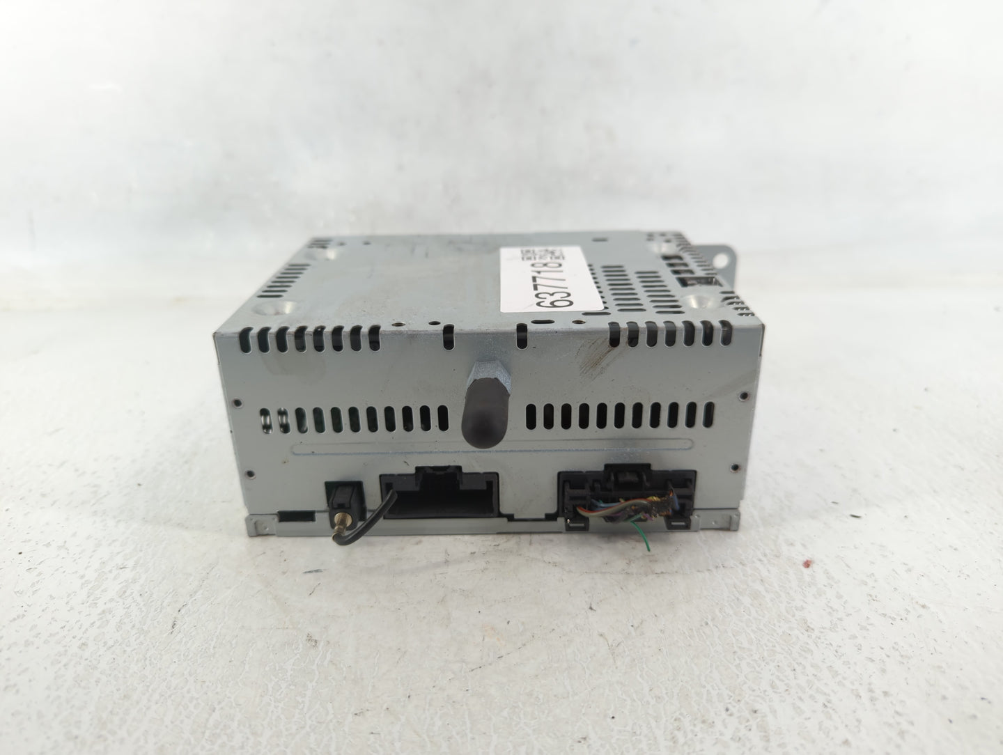 2013-2015 Ford Explorer Am Fm Cd Player Radio Receiver - Oemusedautoparts1.com