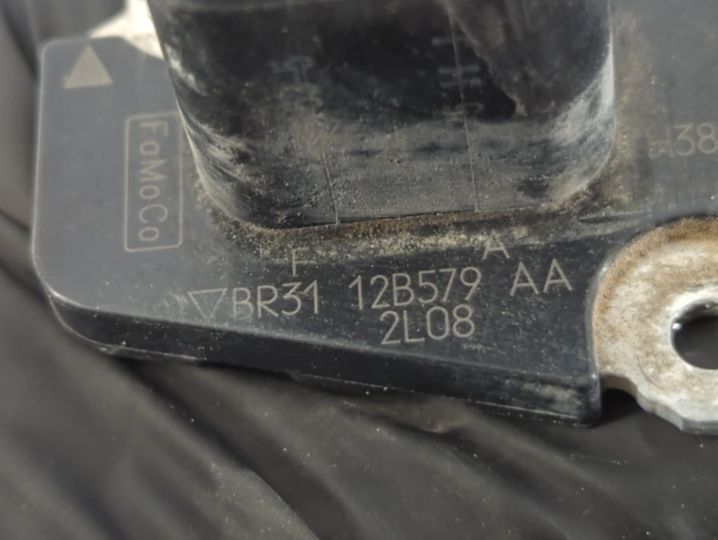 2013-2015 Ford Explorer Mass Air Flow Meter Maf - Oemusedautoparts1.com