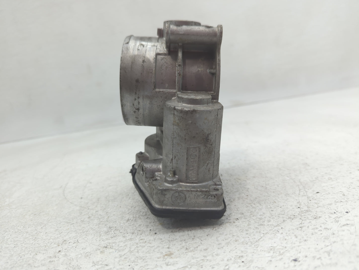 2011-2019 Ford Explorer Throttle Body P/N:14076400140 AT4E-EH Fits Fits 2011 2012 2013 2014 2015 2016 2017 2018 2019 OEM Use