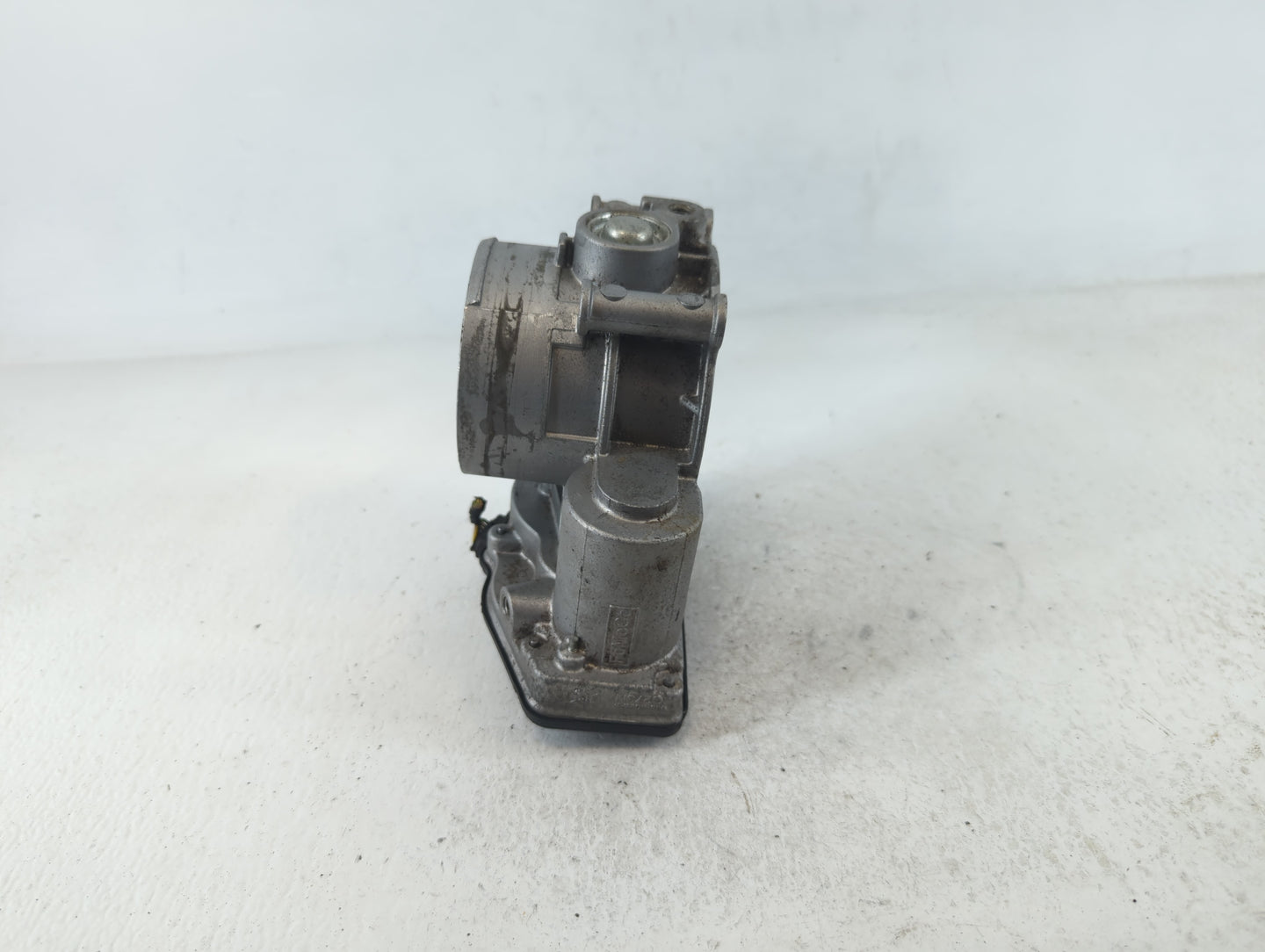 2011-2019 Ford Explorer Throttle Body P/N:AT4E-EH Fits Fits 2011 2012 2013 2014 2015 2016 2017 2018 2019 OEM Used Auto Parts