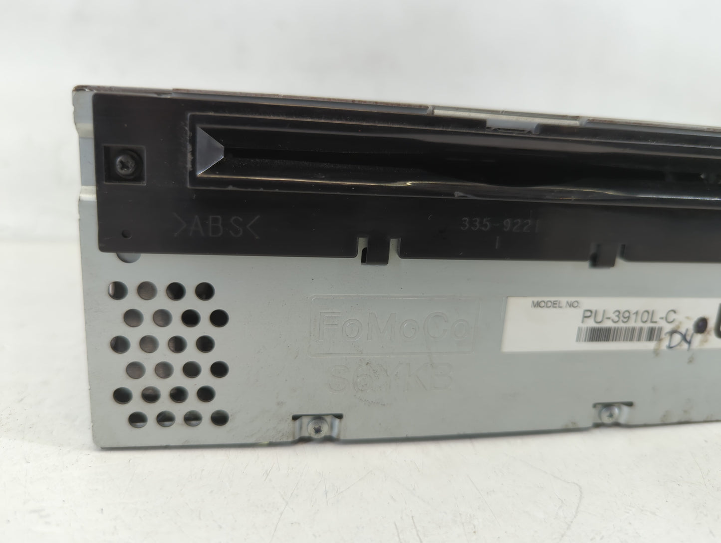 2014-2014 Ford Explorer Am Fm Cd Player Radio Receiver - Oemusedautoparts1.com