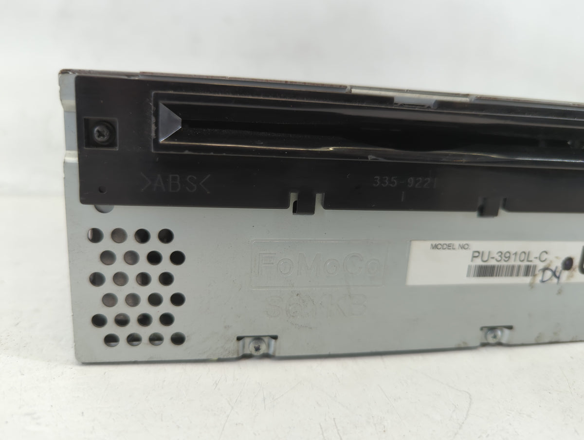 2014-2014 Ford Explorer Am Fm Cd Player Radio Receiver 674244 - Oemusedautoparts1.com