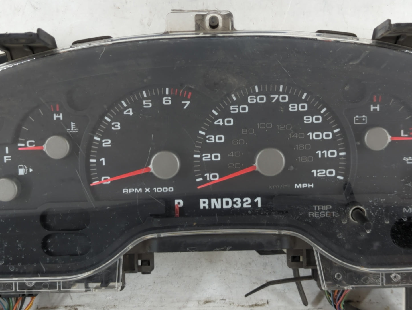 2014-2015 Ford Explorer Instrument Cluster Speedometer Gauges P/N:EVCF03718A Fits Fits 2014 2015 OEM Used Auto Parts - Oemus