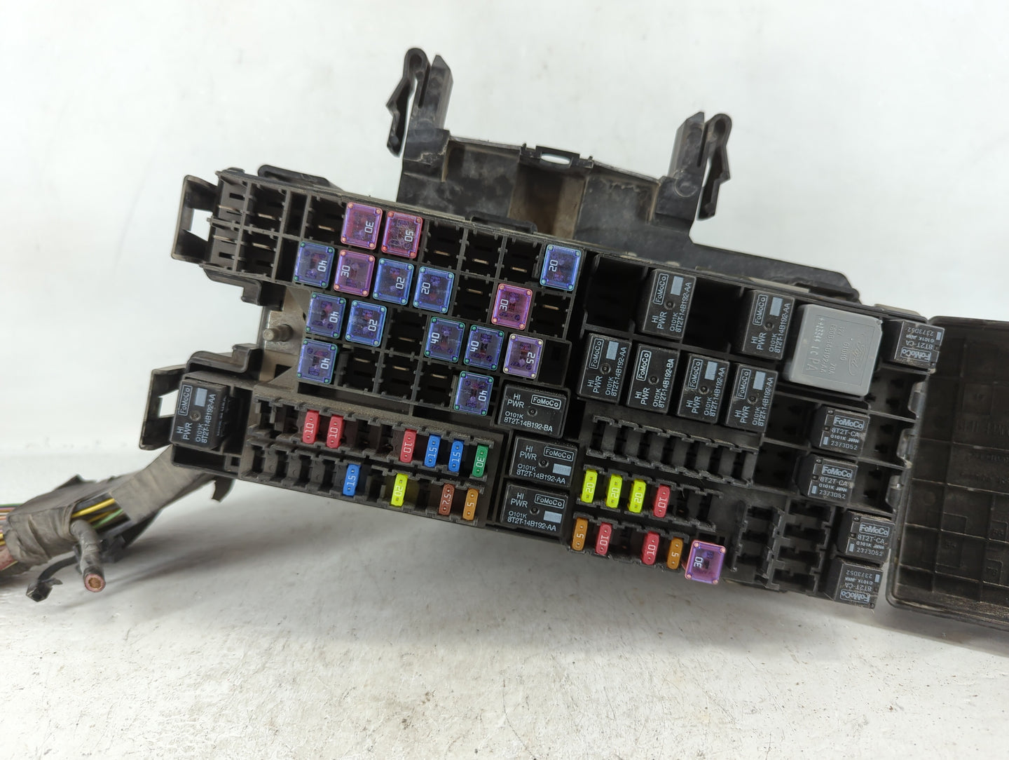 2014-2015 Ford Explorer Fusebox Fuse Box Panel Relay Module P/N:BT4T-14A003-AA Fits Fits 2014 2015 OEM Used Auto Parts - Oem