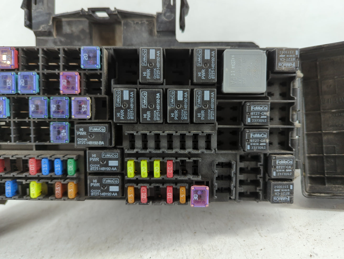 2014-2015 Ford Explorer Fusebox Fuse Box Panel Relay Module P/N:BT4T-14A003-AA Fits Fits 2014 2015 OEM Used Auto Parts - Oem